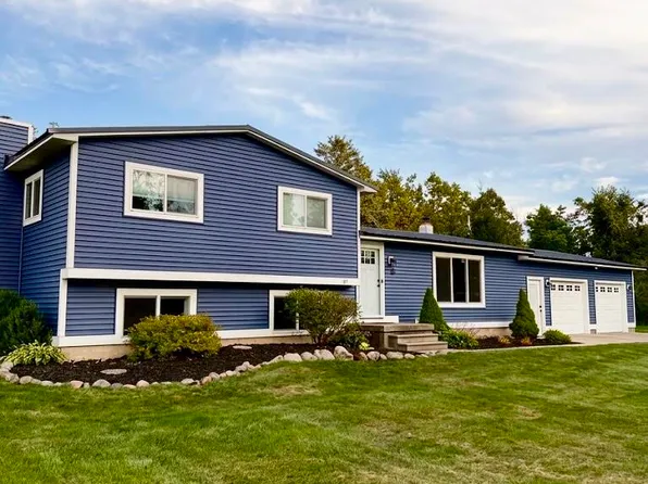 277 Chester Rd, Gaylord, MI 49735