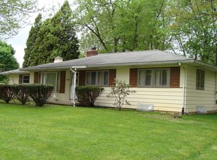 3862 Kauffman Rd, Stow, OH 44224