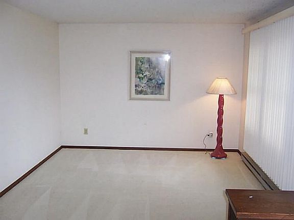 2nd image of 6246 Sellers St
