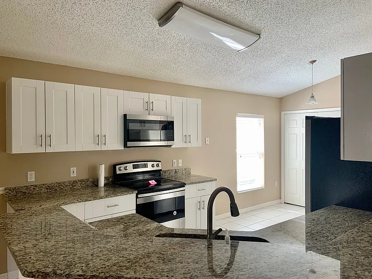 107 Spanish Bay Dr — Photo 6