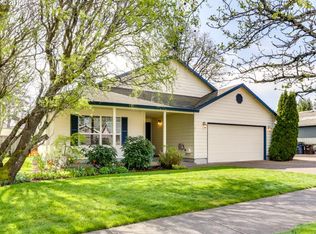 268 NW Angela St, Hillsboro, OR 97124