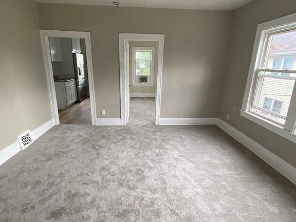 3rd image of 13367 Madison Ave #3