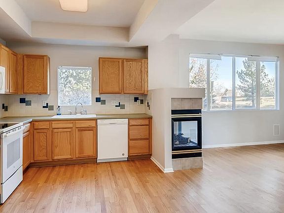 Open concept kitchen and living room!