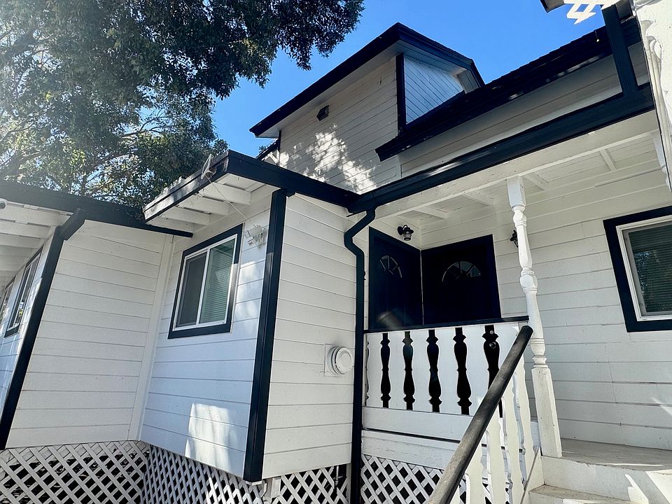 1st image of 2341 Irving Ave #2