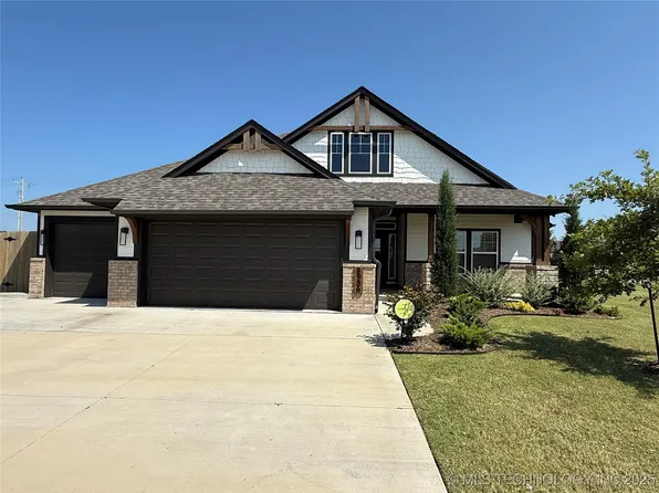 8986 E 161st Pl S, Bixby, OK 74008