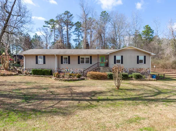 115 Sandy Ln, Anniston, AL 36207