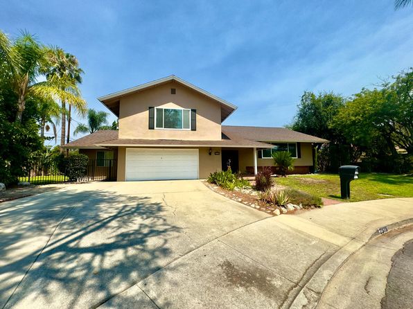 2319 La Sierra Way