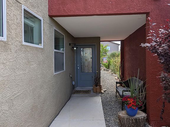 2nd image of 1636 Gulfstream Dr SE