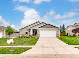 4177 Midfield St, Springfield, OH 45503