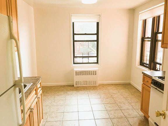 4th image of 14445 35th Ave