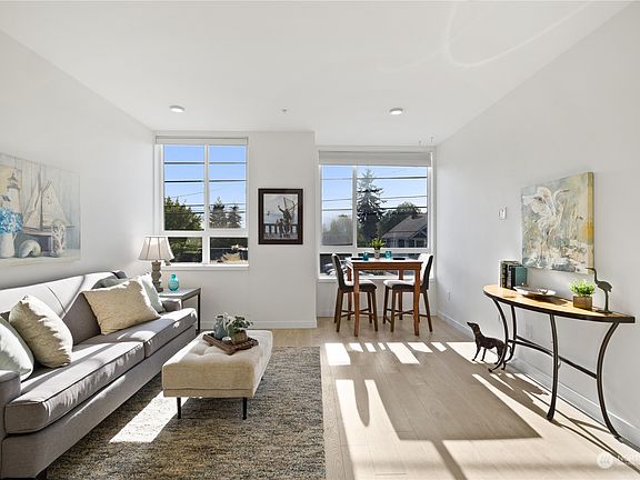 4th image of 7520 B 15th Avenue NW