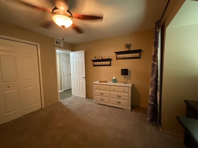 201 Riverfront Dr #18 — Photo 31