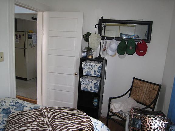 study/guest bedroom