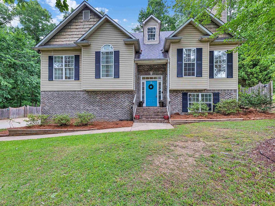 1st image of 6864 Lexington Oaks Dr