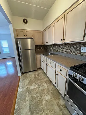 Rented by Brown Harris Stevens | media 13