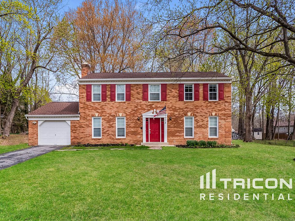 1st image of 9414 Victoria Dr