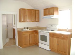 518 Midland St, Bridgeport, CT 06605