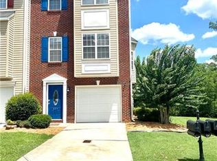 221 Langhorne Dr #79, Mount Holly, NC 28120