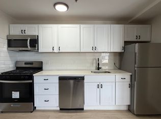 168 N Grove St #410, East Orange, NJ 07017
