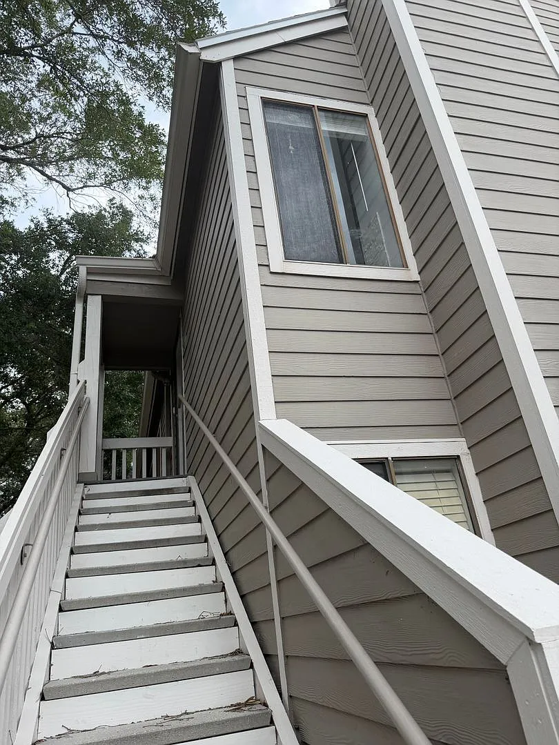 2 bed, 2.0 bath, 952 sqft, $1,600 — Photo 3