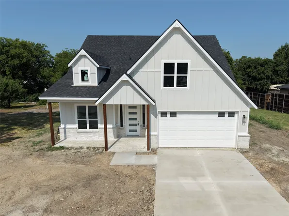 908 1st St, Princeton, TX 75407