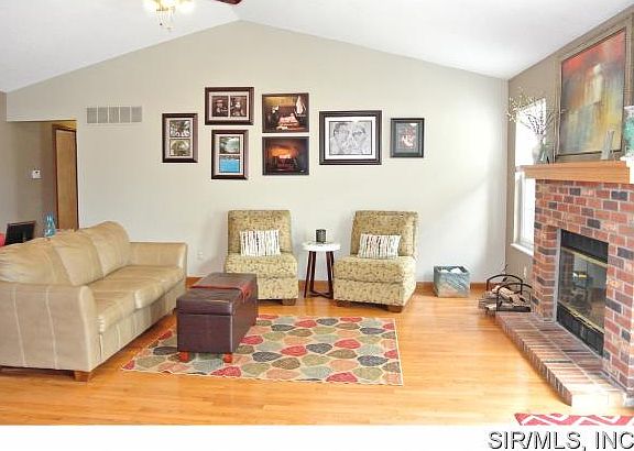 3rd image of 7037 W Main St