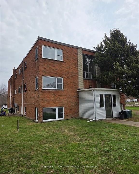 1st image of 116 King Edward Ave #7
