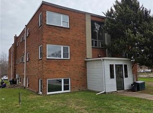 116 King Edward Ave #7, London, ON N5Z 3T1