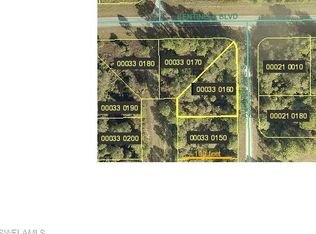 122 Auburn Ave S, Lehigh Acres, FL 33974
