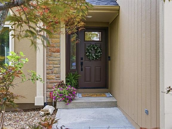 5th image of 30125 W 93rd Ct