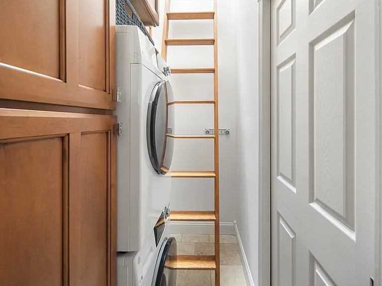 413 Beacon St #5 — Photo 14