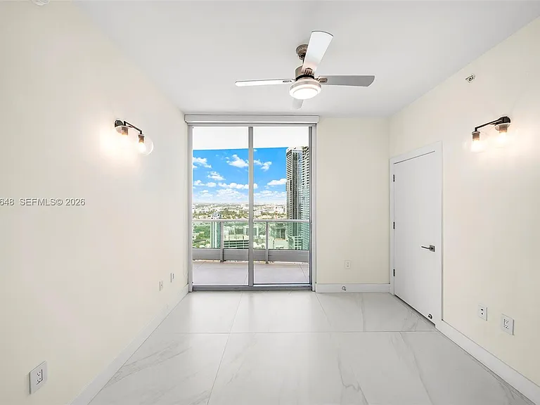 900 Biscayne Blvd #4202 — Photo 43