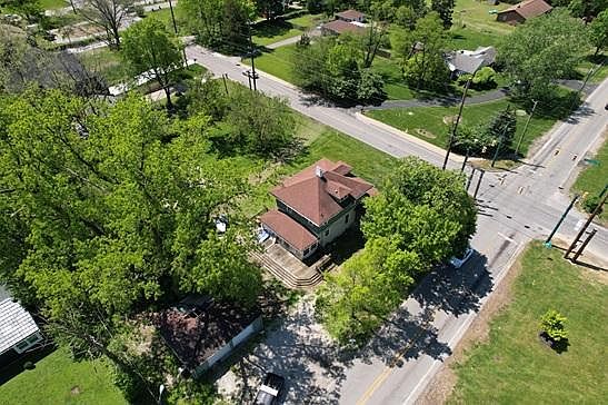 5th image of 4165 N Sherman Dr