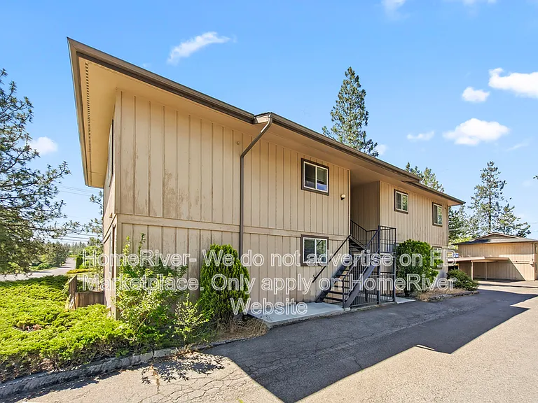 3221 S Regal St #1 — Photo 16