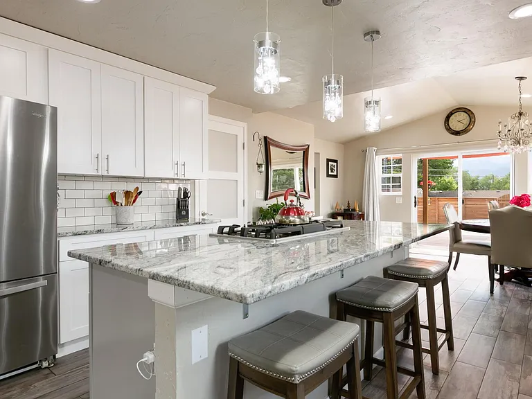 2608 N Union Blvd — Photo 17