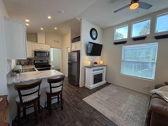 3rd image of 3851 Vacation Village Dr #34