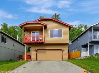 19725 Highland Ridge Dr, Eagle River, AK 99577