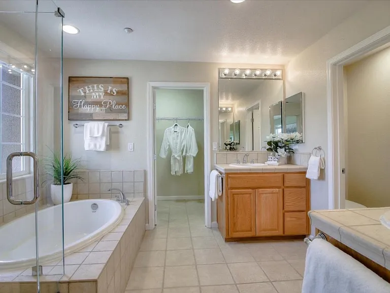 4031 Crandall Cir — Photo 8