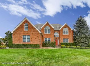 12 Freemont Ln, Holmdel, NJ 07733