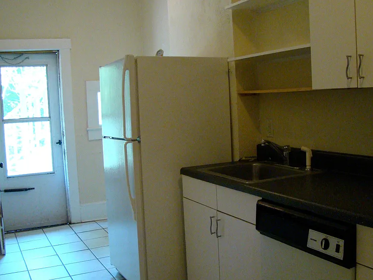 21 Arborvale Rd #3 — Photo 5