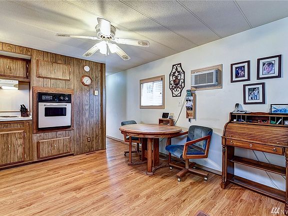 3rd image of 7301 NE 175th St Unit 209
