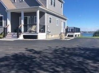 160 S Jerry Cove Rd, Wakefield, RI 02879