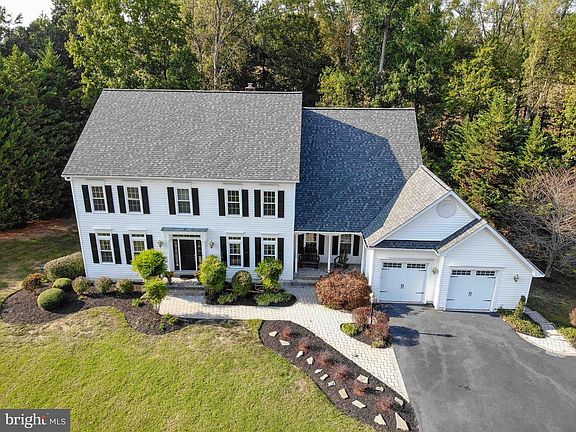2nd image of 3444 Blandford Way