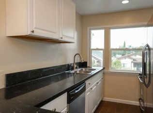 1526 1/2 Mohawk St, Los Angeles, CA 90026