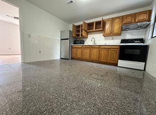 1419 W Girard Ave FLOOR 3, Philadelphia, PA 19130