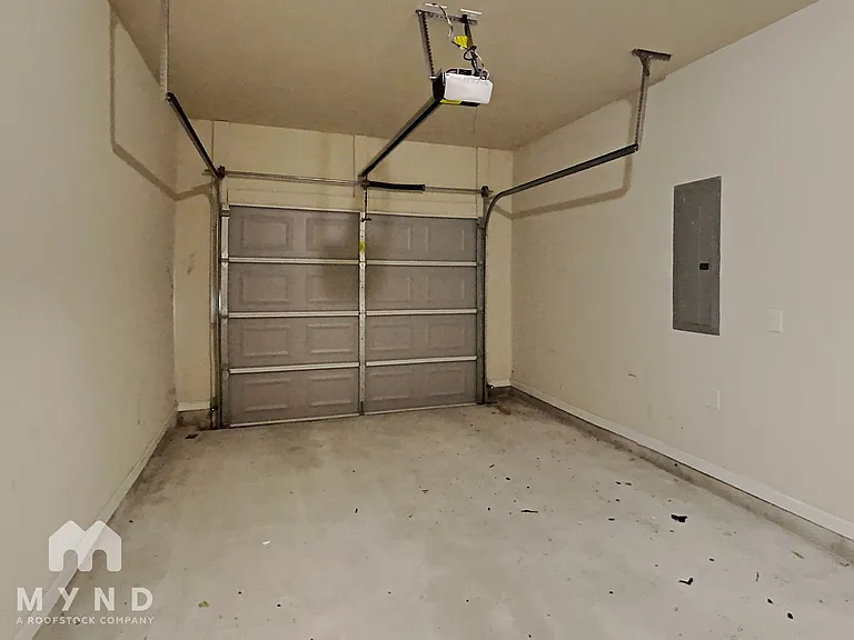 5921 Cassie Dr — Photo 16