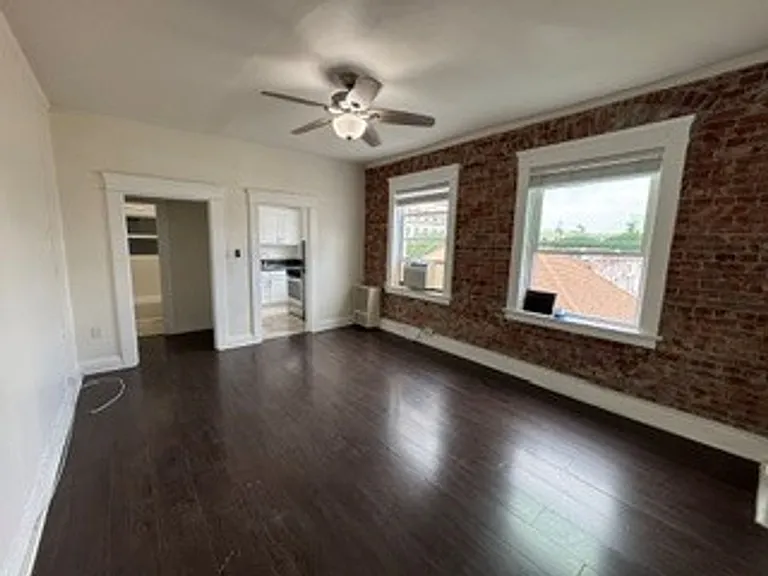 RCG 722 Hartford LLC — Photo 47