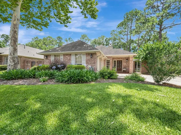 16007 Edgewood Dr, Houston, TX 77059