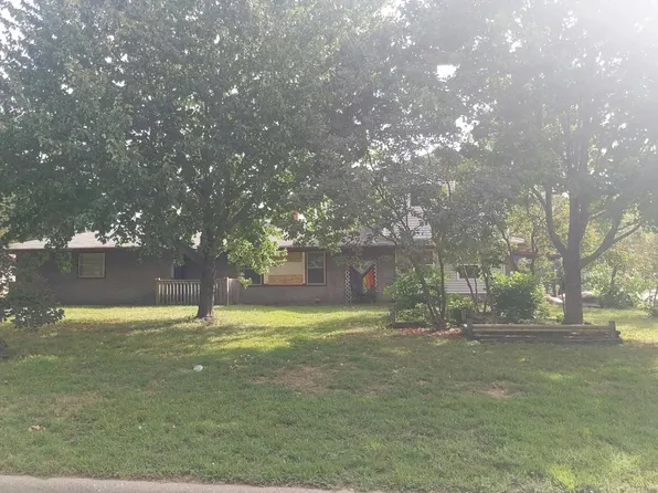 8001 5th St NE, Spring Lake Park, MN 55432