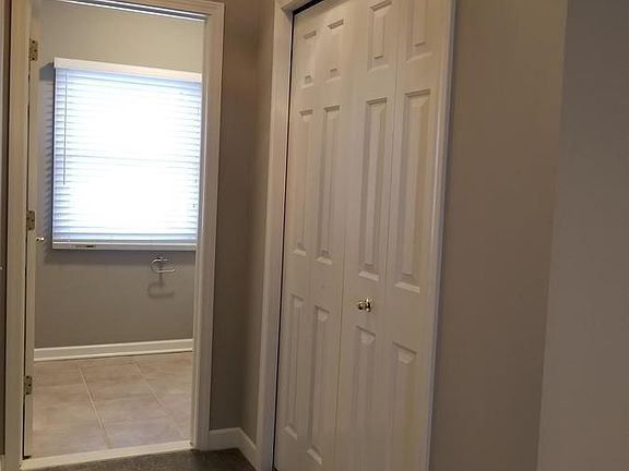 5th image of 7 River Bluff Dr